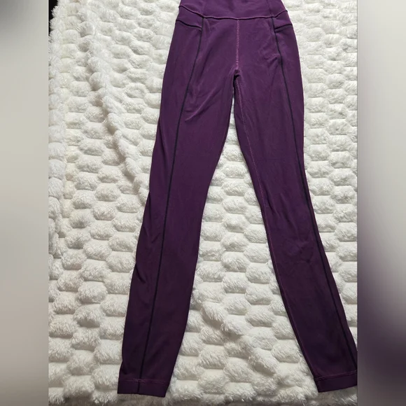 Lululemon Simply Bare Tight Darkest Magenta Sz 4 Nulu High Rise Yoga Full Length - Picture 6 of 6